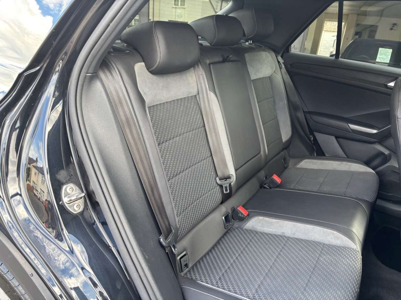 2019 VOLKSWAGEN T-ROC 2019 VOLKSWAGEN T-ROC