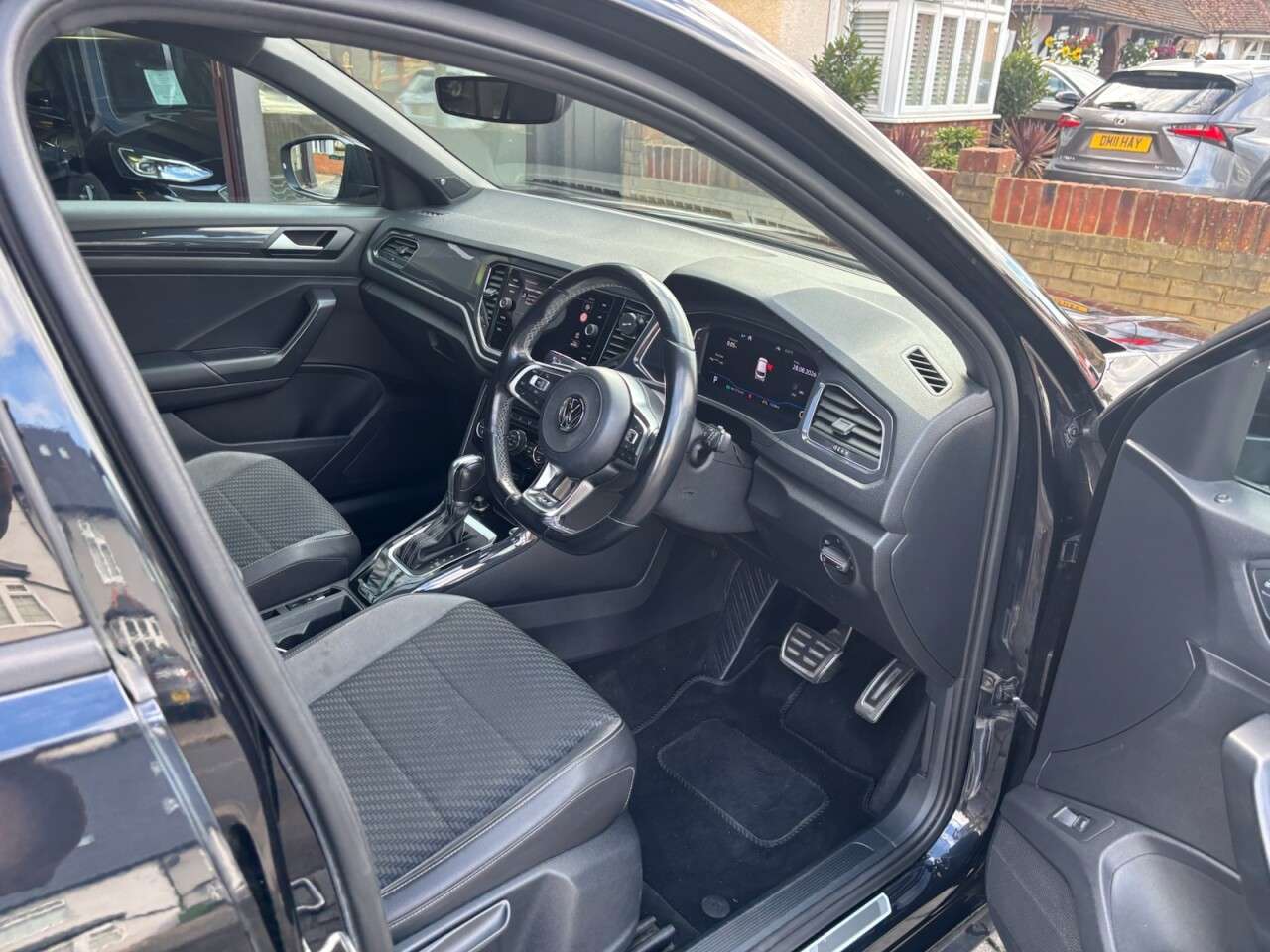 2019 VOLKSWAGEN T-ROC 2019 VOLKSWAGEN T-ROC