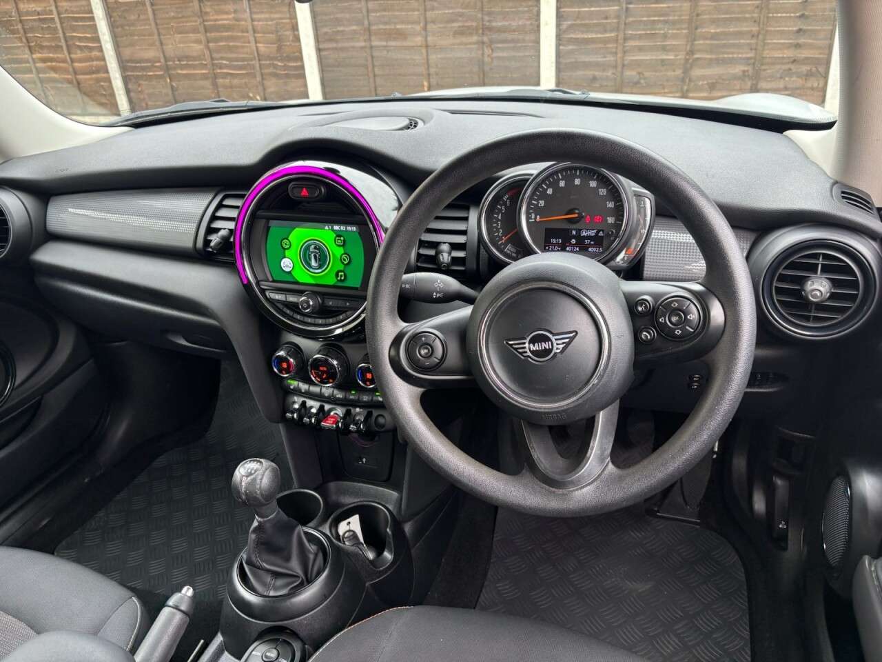 2018 MINI HATCH 2018 MINI HATCH