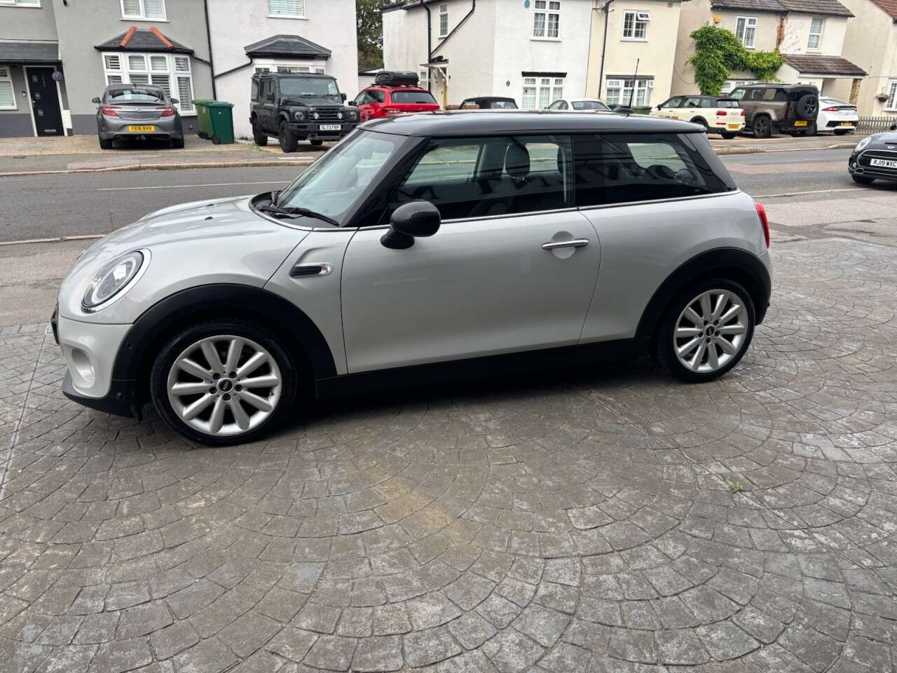 2018 MINI HATCH 2018 MINI HATCH