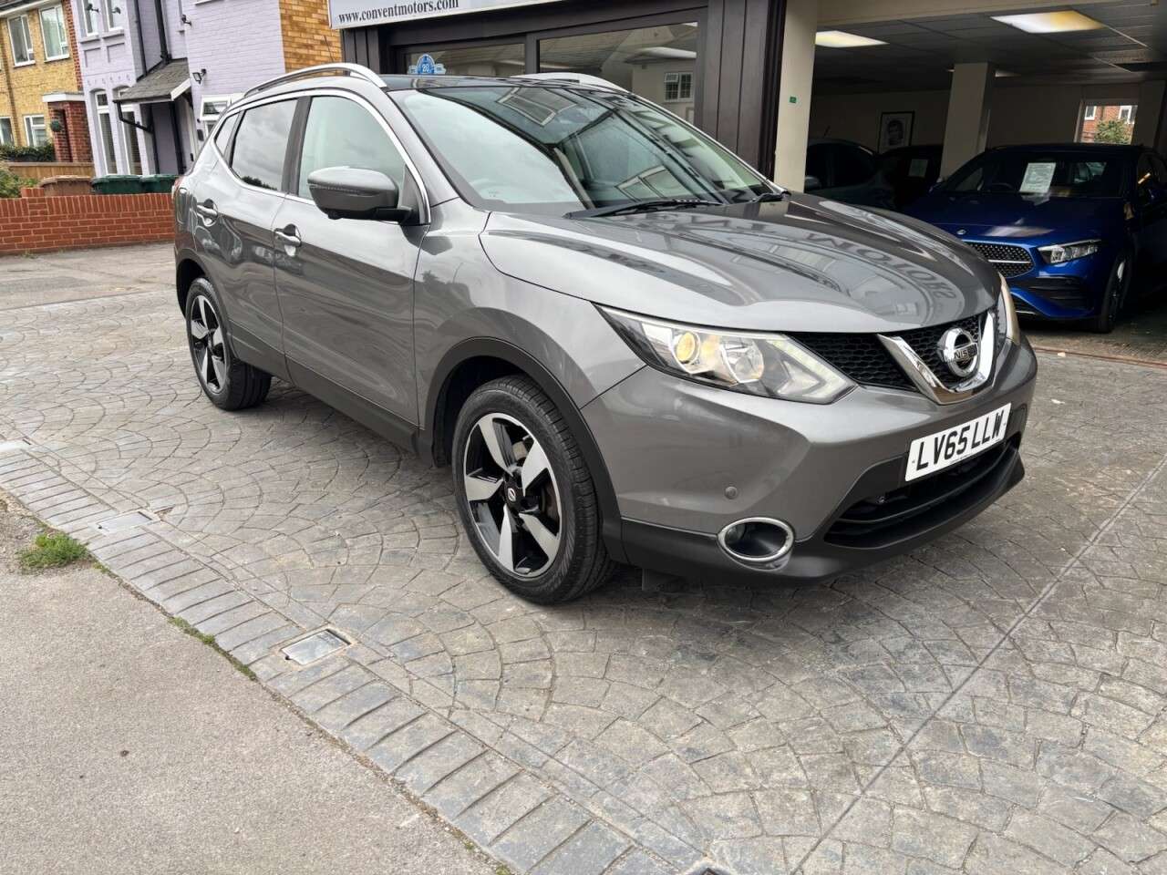 A 2015 NISSAN QASHQAI 1.5 dCi n-tec+ SUV 5dr Diesel Manual 2WD Euro 5 (s/s) (110 ps) PANO ROOF, C A 2015 NISSAN QASHQAI 1.5 dCi n-tec+ SUV 5dr Diesel Manual 2WD Euro 5 (s/s) (110 ps) PANO ROOF, C