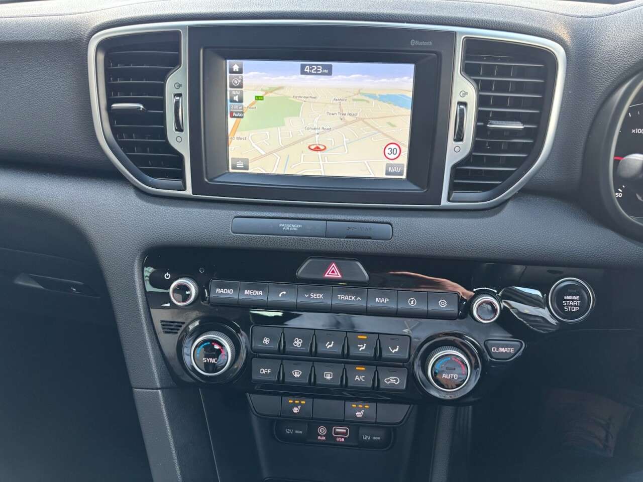 2018 KIA SPORTAGE 2018 KIA SPORTAGE