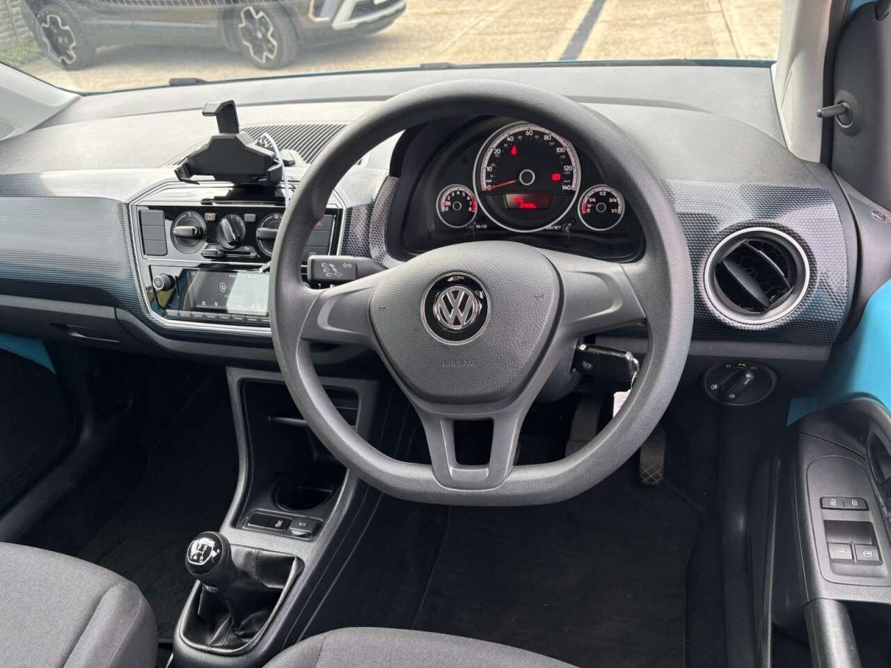 2017 VOLKSWAGEN UP! 2017 VOLKSWAGEN UP!