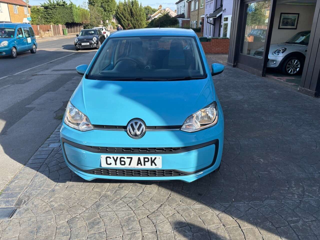 2017 VOLKSWAGEN UP! 2017 VOLKSWAGEN UP!