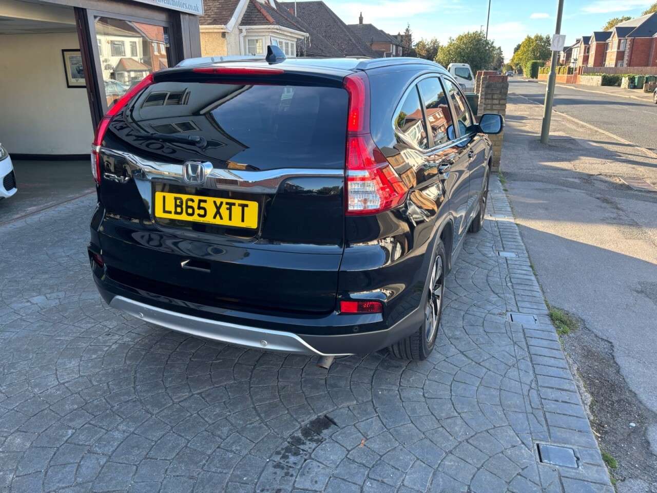 A 2016 HONDA CR-V 2.0 i-VTEC EX SUV 5dr Petrol Auto 4WD Euro 6 (155 ps) FULL LEATHER HEATED, A 2016 HONDA CR-V 2.0 i-VTEC EX SUV 5dr Petrol Auto 4WD Euro 6 (155 ps) FULL LEATHER HEATED,
