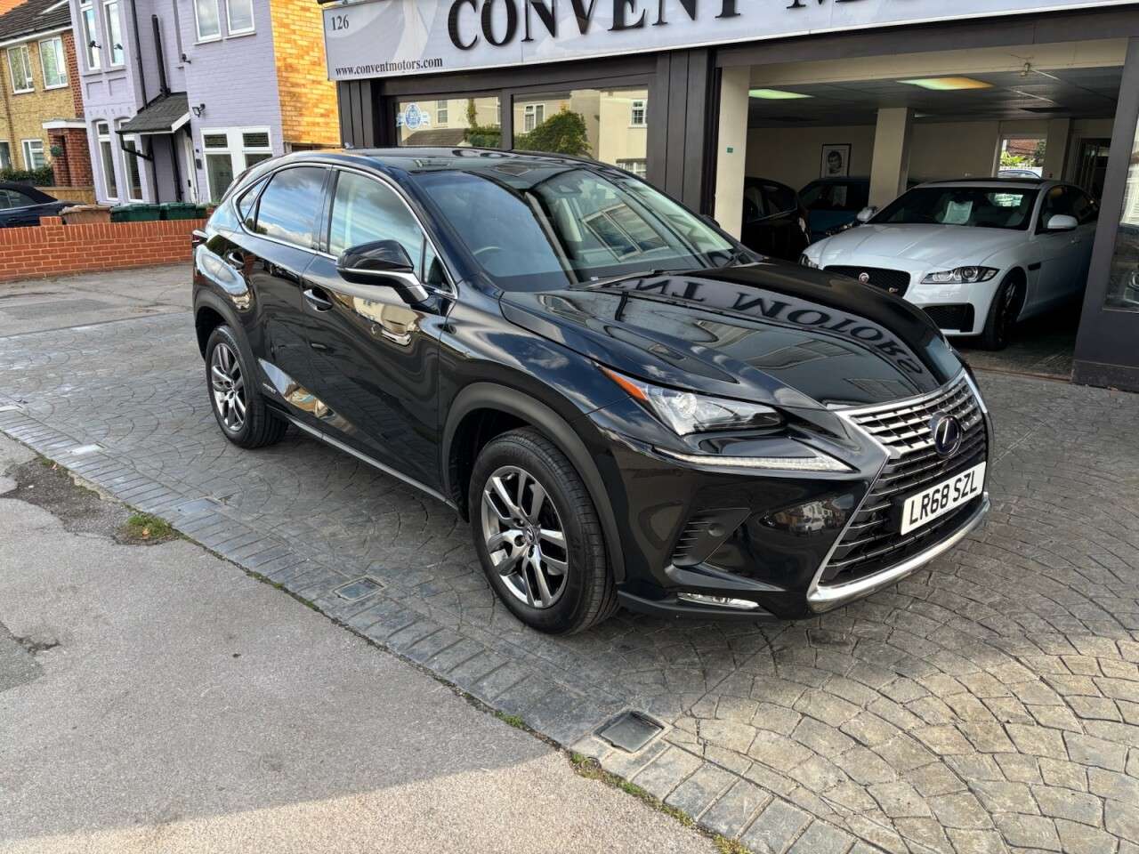 A 2018 LEXUS NX 2.5 300h Luxury SUV 5dr Petrol Hybrid E-CVT 4WD Euro 6 (s/s) (197 ps) FULL A 2018 LEXUS NX 2.5 300h Luxury SUV 5dr Petrol Hybrid E-CVT 4WD Euro 6 (s/s) (197 ps) FULL