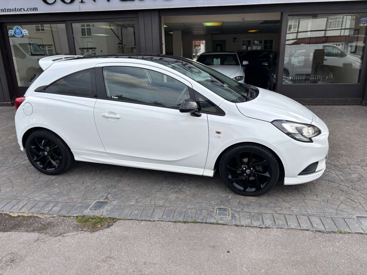 A 2017 VAUXHALL CORSA 1.4i ecoTEC Limited Edition Hatchback 3dr Petrol Manual Euro 6 (75 ps) HEAT A 2017 VAUXHALL CORSA 1.4i ecoTEC Limited Edition Hatchback 3dr Petrol Manual Euro 6 (75 ps) HEAT