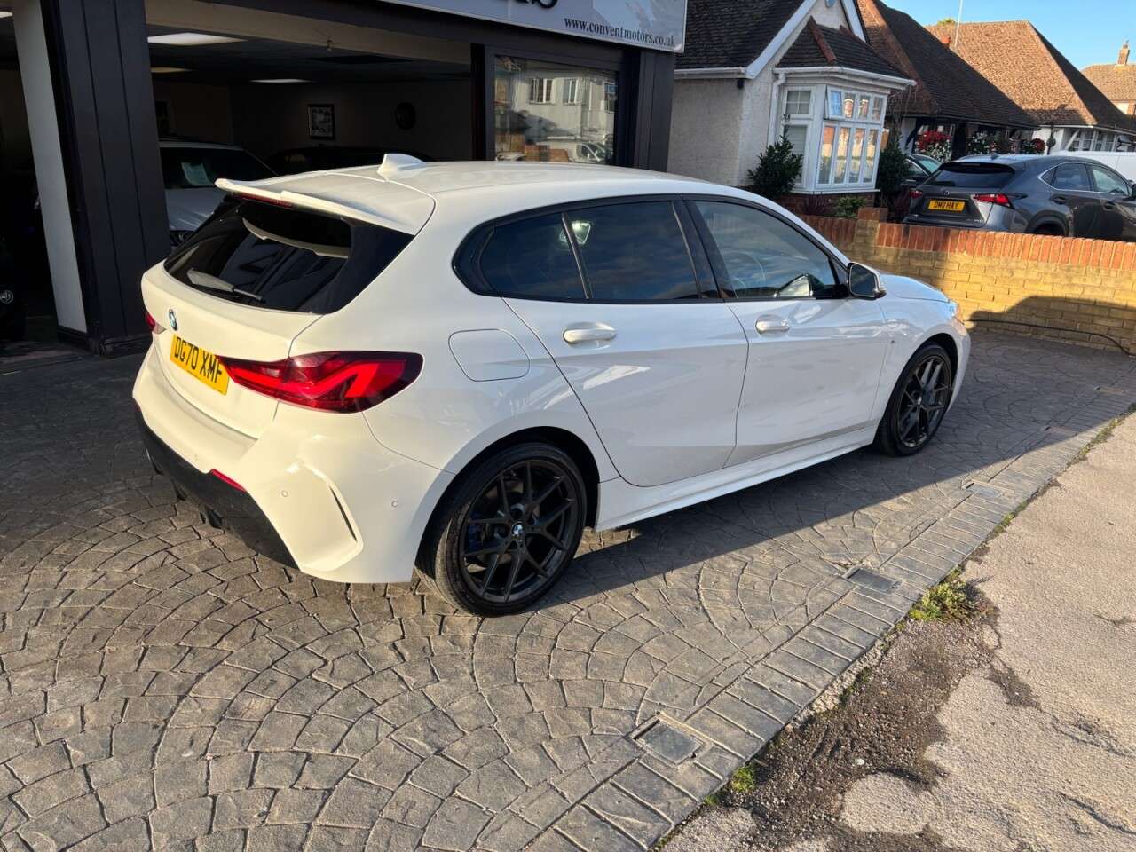 A 2021 BMW 1 SERIES 1.5 118i M Sport Hatchback 5dr Petrol DCT Euro 6 (s/s) (136 ps) LIVE COCKPI A 2021 BMW 1 SERIES 1.5 118i M Sport Hatchback 5dr Petrol DCT Euro 6 (s/s) (136 ps) LIVE COCKPI