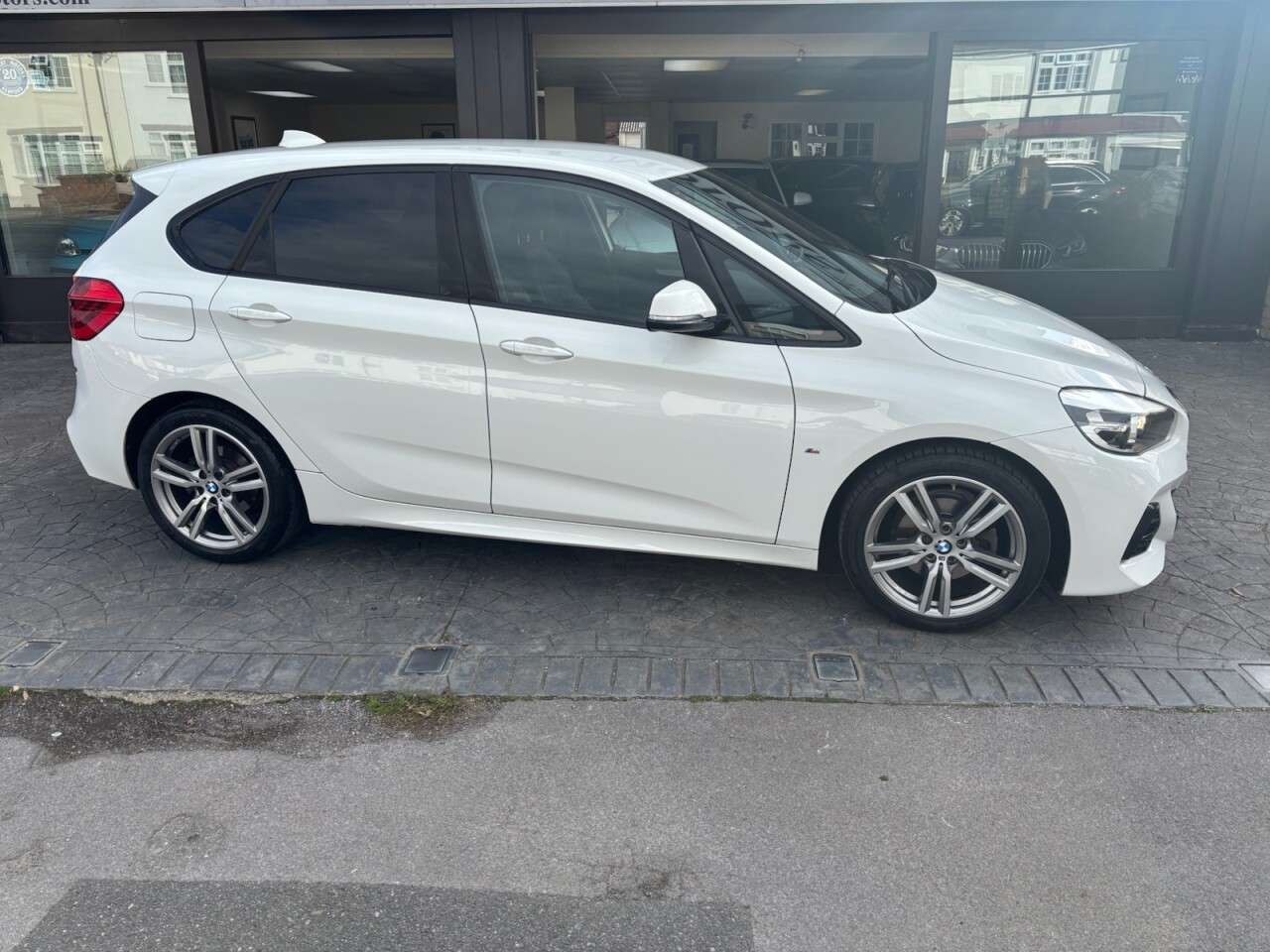 A 2020 BMW 2 SERIES ACTIVE TOURER 1.5 218i M Sport MPV 5dr Petrol DCT Euro 6 (s/s) (140 ps) FULL BLACK LEATHE A 2020 BMW 2 SERIES ACTIVE TOURER 1.5 218i M Sport MPV 5dr Petrol DCT Euro 6 (s/s) (140 ps) FULL BLACK LEATHE