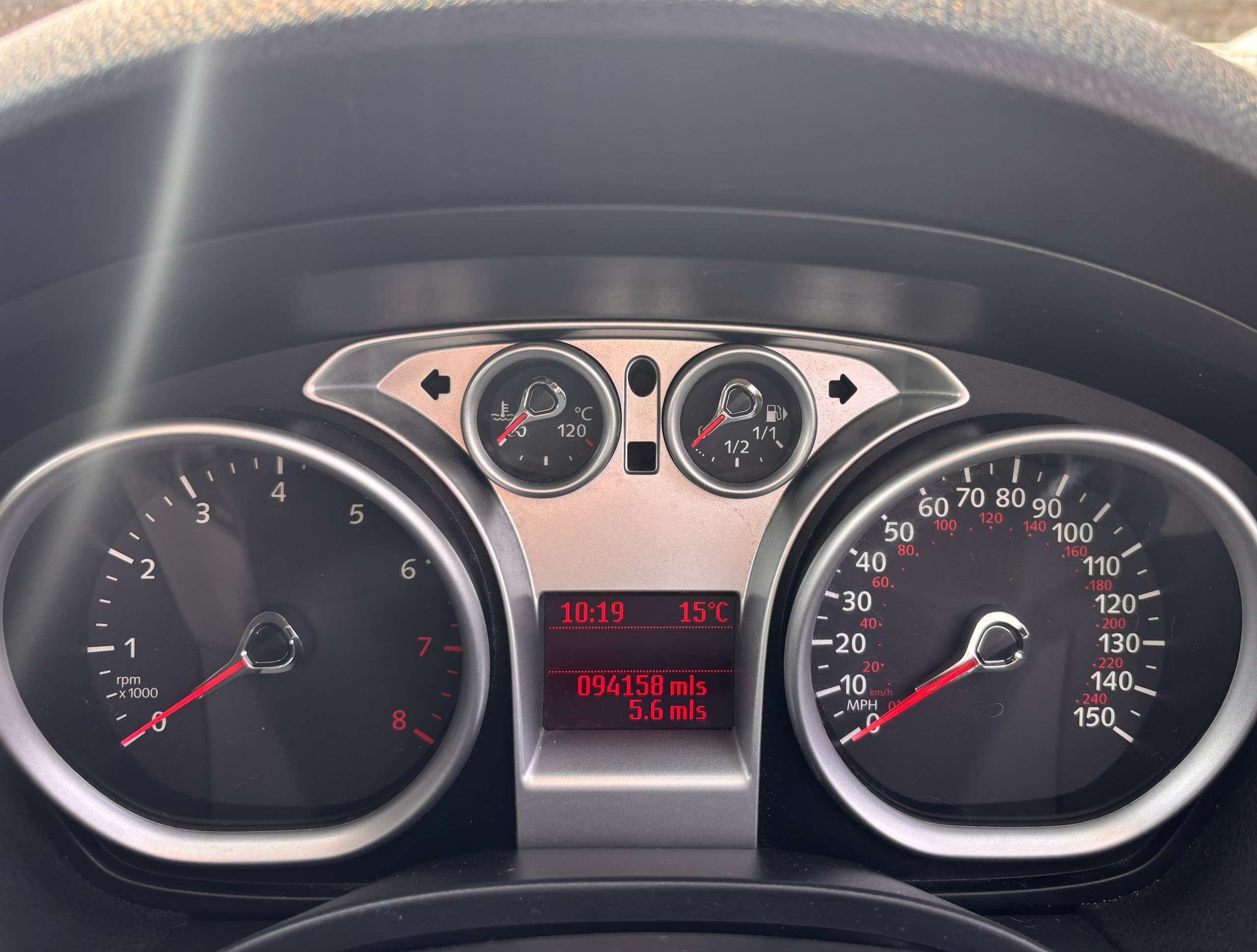 A 2008 FORD C-MAX ZETEC 5-Door A 2008 FORD C-MAX ZETEC 5-Door