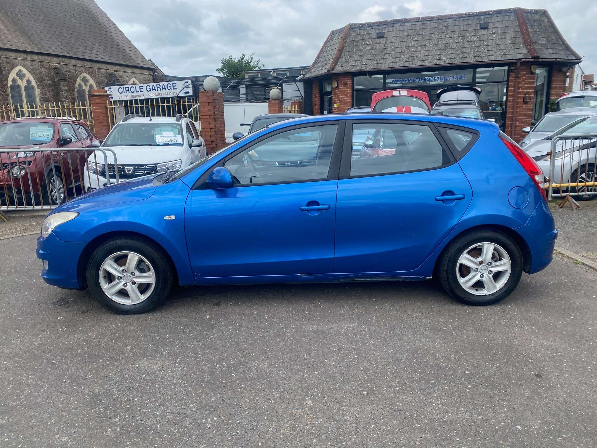 A 2008 HYUNDAI I30 1.6 Comfort Hatchback 5dr Petrol Manual Euro 4 (120 bhp) A 2008 HYUNDAI I30 1.6 Comfort Hatchback 5dr Petrol Manual Euro 4 (120 bhp)