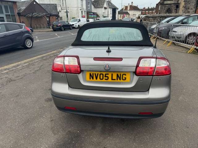 A 2005 SAAB 9-3 1.8t Linear 2dr A 2005 SAAB 9-3 1.8t Linear 2dr