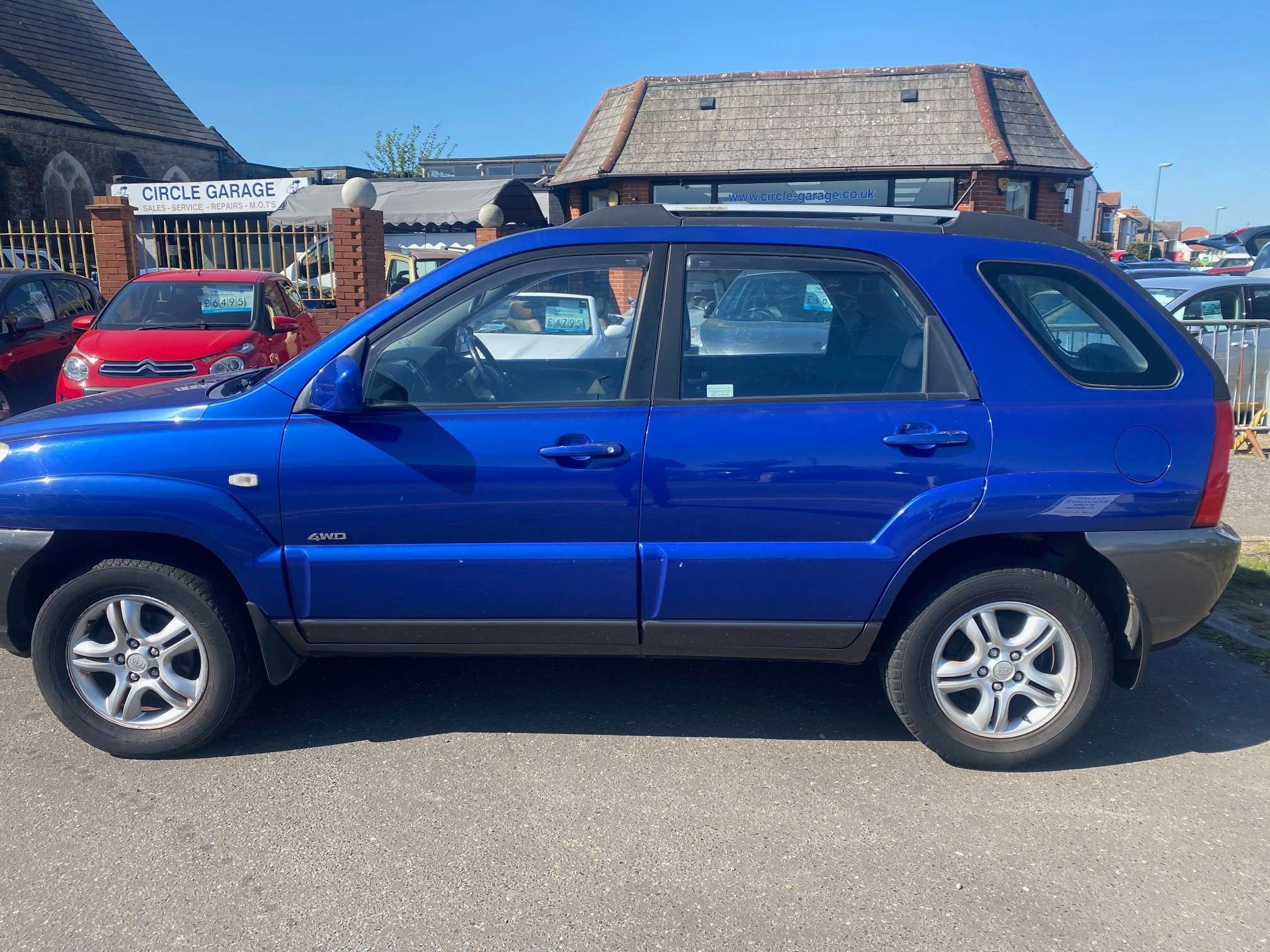 A 2006 KIA SPORTAGE 2.0 XE SUV 5dr Petrol Manual (194 g/km, 140 bhp) A 2006 KIA SPORTAGE 2.0 XE SUV 5dr Petrol Manual (194 g/km, 140 bhp)