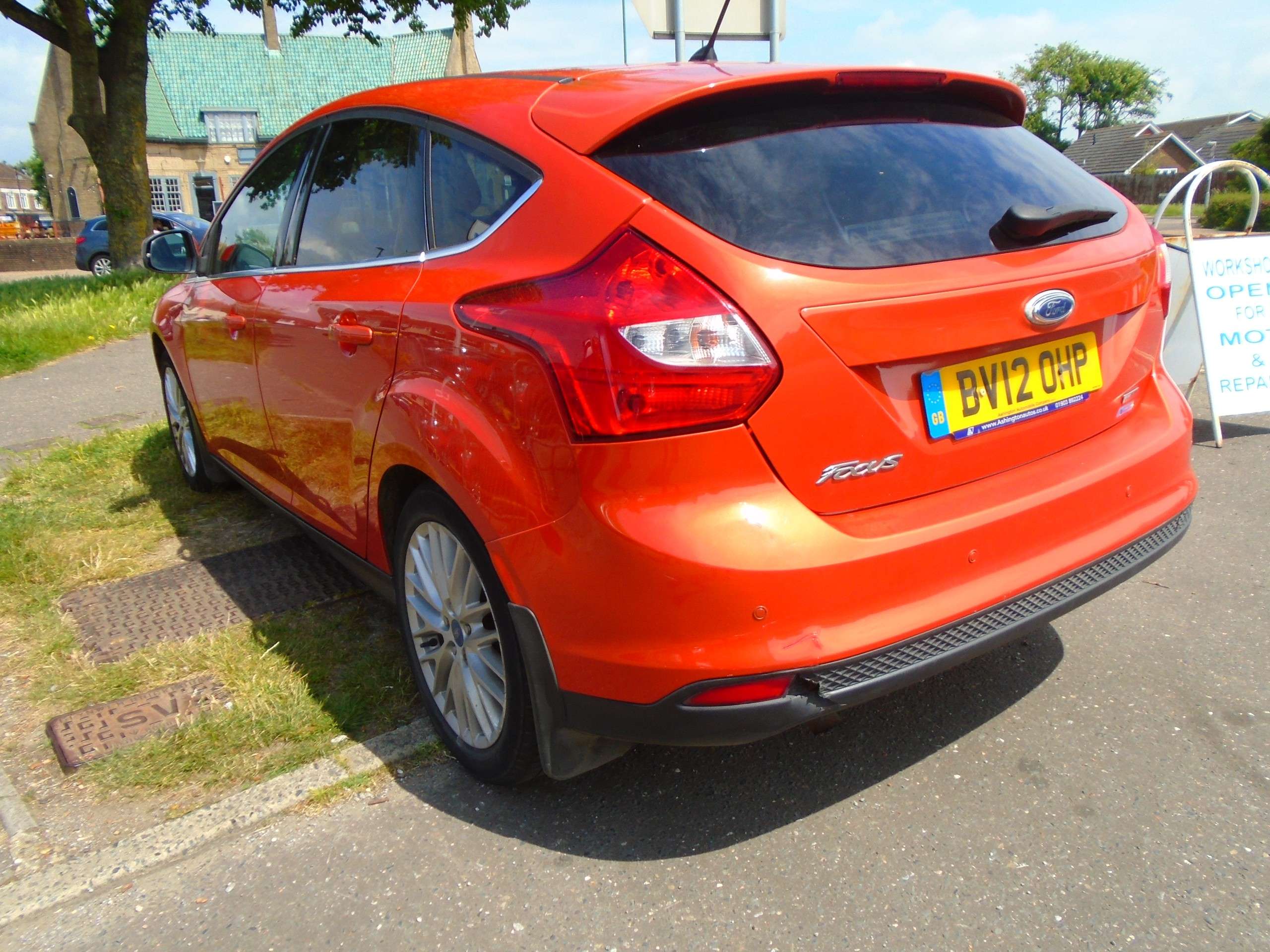 A 2012 FORD FOCUS 1.6 TDCi 115 Zetec 5dr A 2012 FORD FOCUS 1.6 TDCi 115 Zetec 5dr