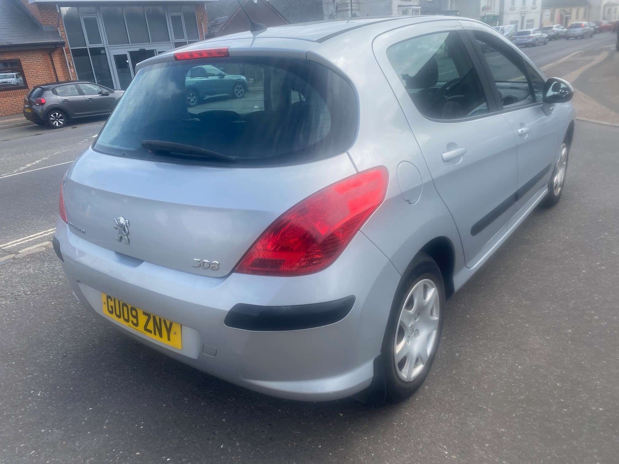 2009 PEUGEOT 308 2009 PEUGEOT 308