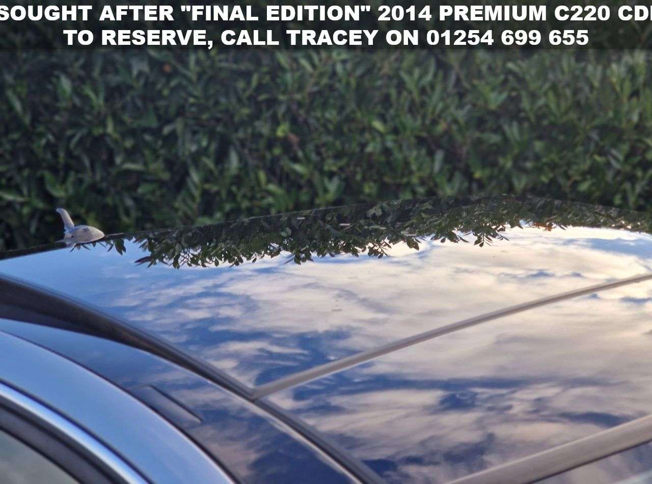 A 2014 MERCEDES-BENZ C-CLASS C220 CDI EXECTUIVE SE BLUEEFFICIENCY 2.1 4d 168 BHP PANROOF | LEATHER | 201 A 2014 MERCEDES-BENZ C-CLASS C220 CDI EXECTUIVE SE BLUEEFFICIENCY 2.1 4d 168 BHP PANROOF | LEATHER | 201