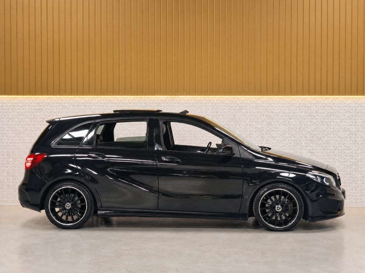 2017 MERCEDES-BENZ B-CLASS 2017 MERCEDES-BENZ B-CLASS
