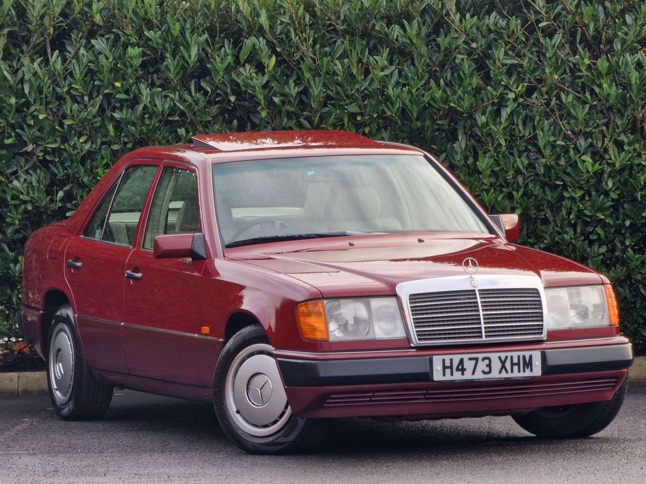 A 1990 MERCEDES-BENZ E-CLASS 300 D 3.0 4d 109 BHP PROVENANCE UNLIKE ANY OTHER A 1990 MERCEDES-BENZ E-CLASS 300 D 3.0 4d 109 BHP PROVENANCE UNLIKE ANY OTHER