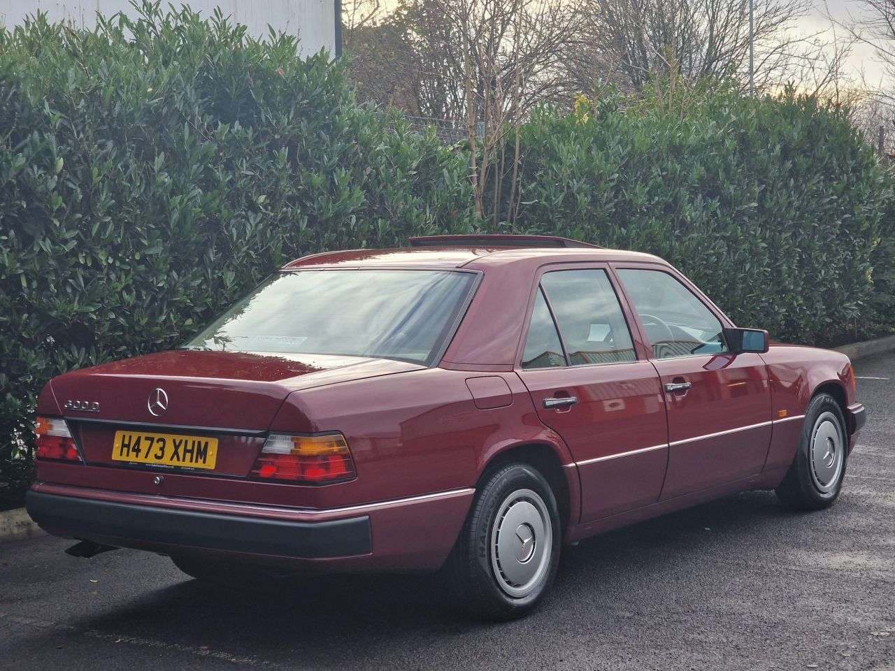 1990 MERCEDES-BENZ E-CLASS 1990 MERCEDES-BENZ E-CLASS