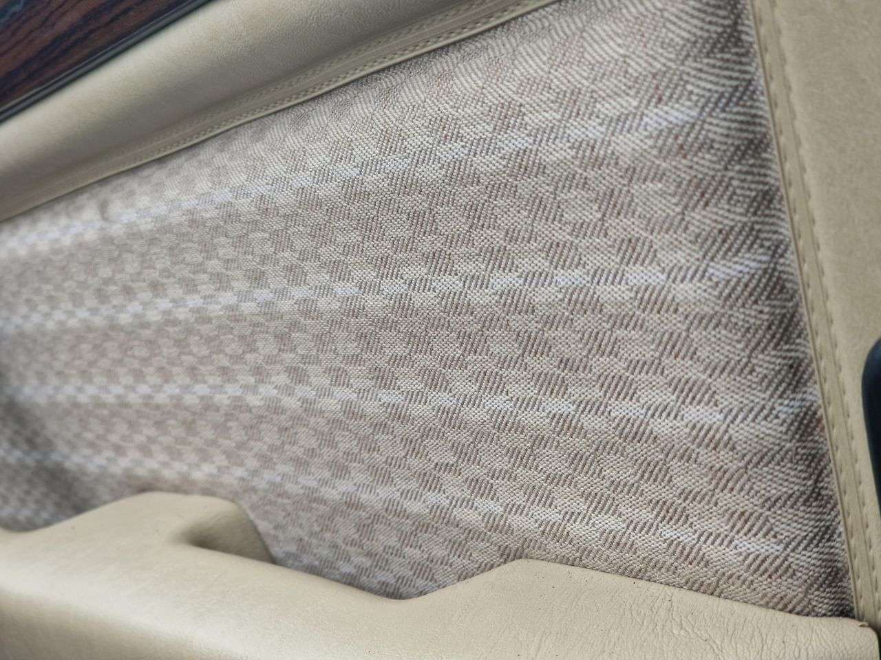 1990 MERCEDES-BENZ E-CLASS 1990 MERCEDES-BENZ E-CLASS