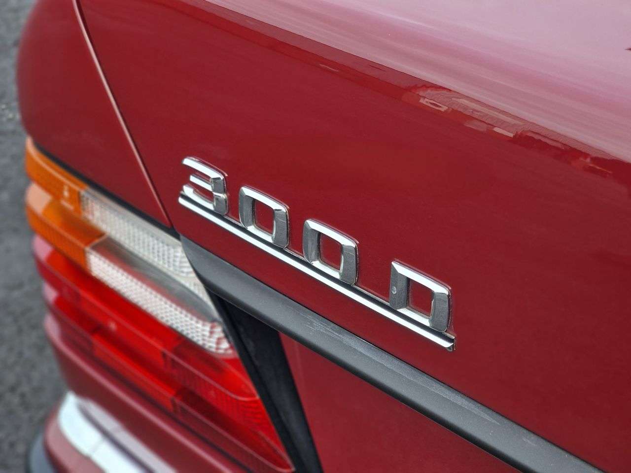 1990 MERCEDES-BENZ E-CLASS 1990 MERCEDES-BENZ E-CLASS