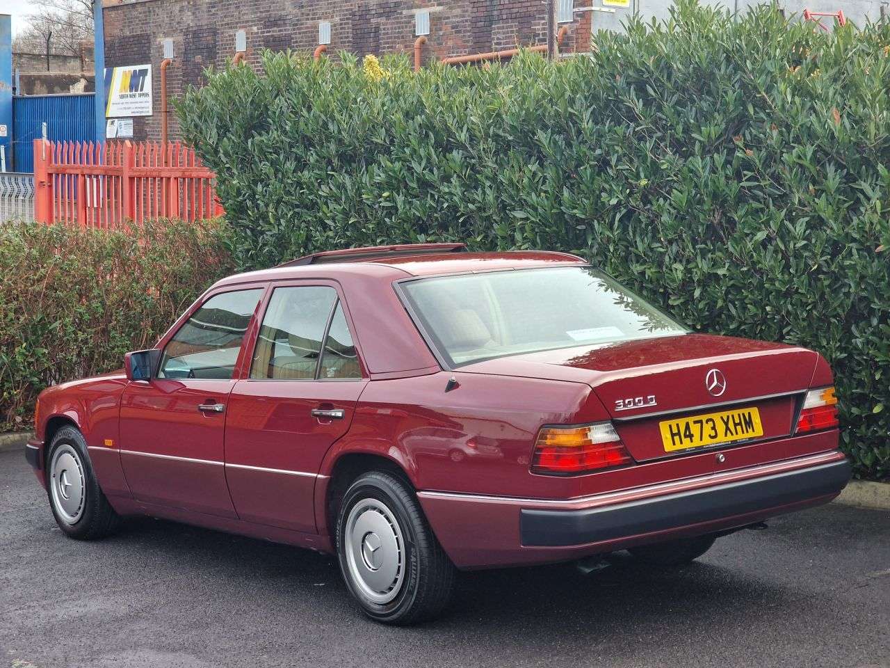 1990 MERCEDES-BENZ E-CLASS 1990 MERCEDES-BENZ E-CLASS