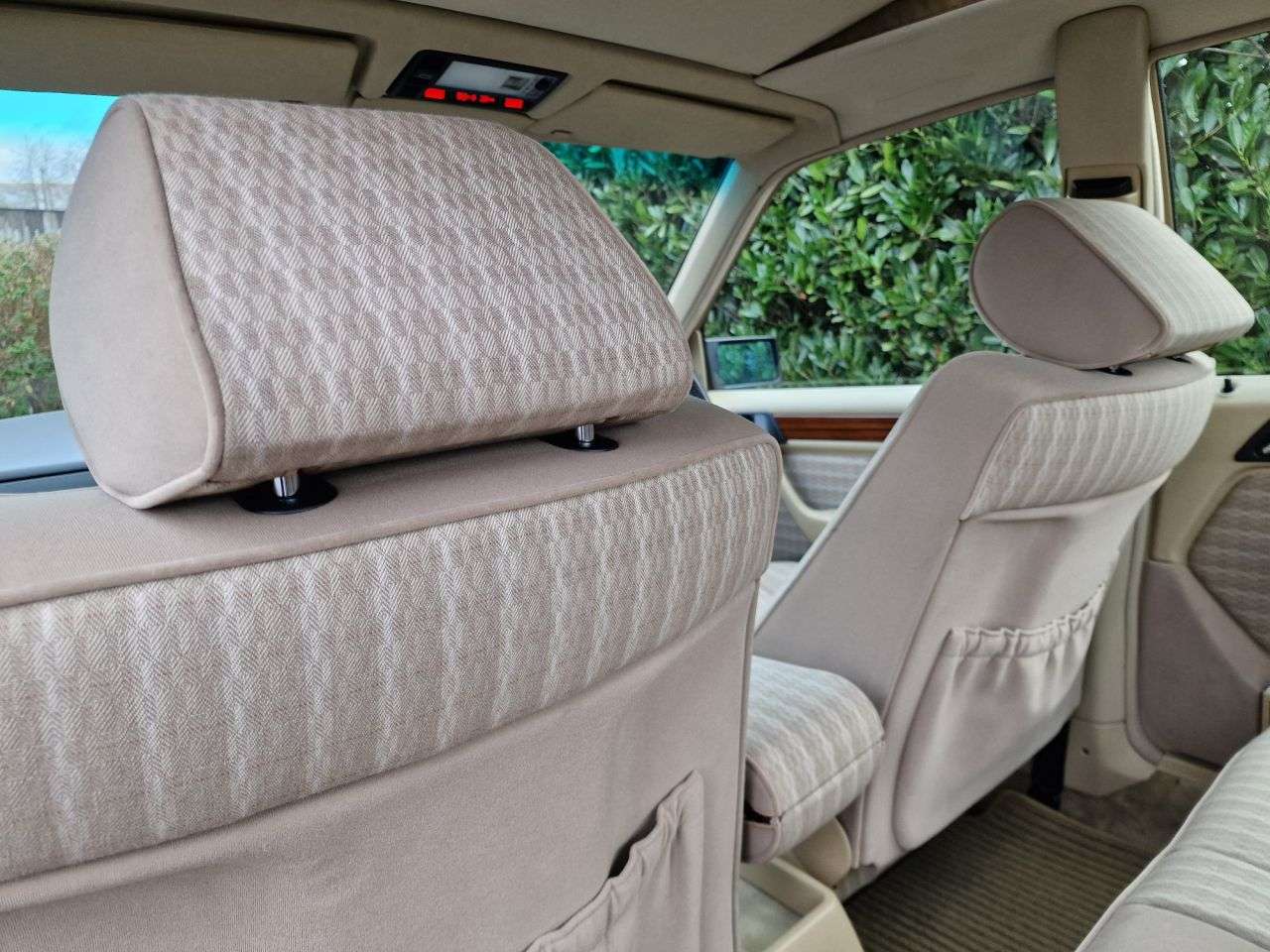 1990 MERCEDES-BENZ E-CLASS 1990 MERCEDES-BENZ E-CLASS