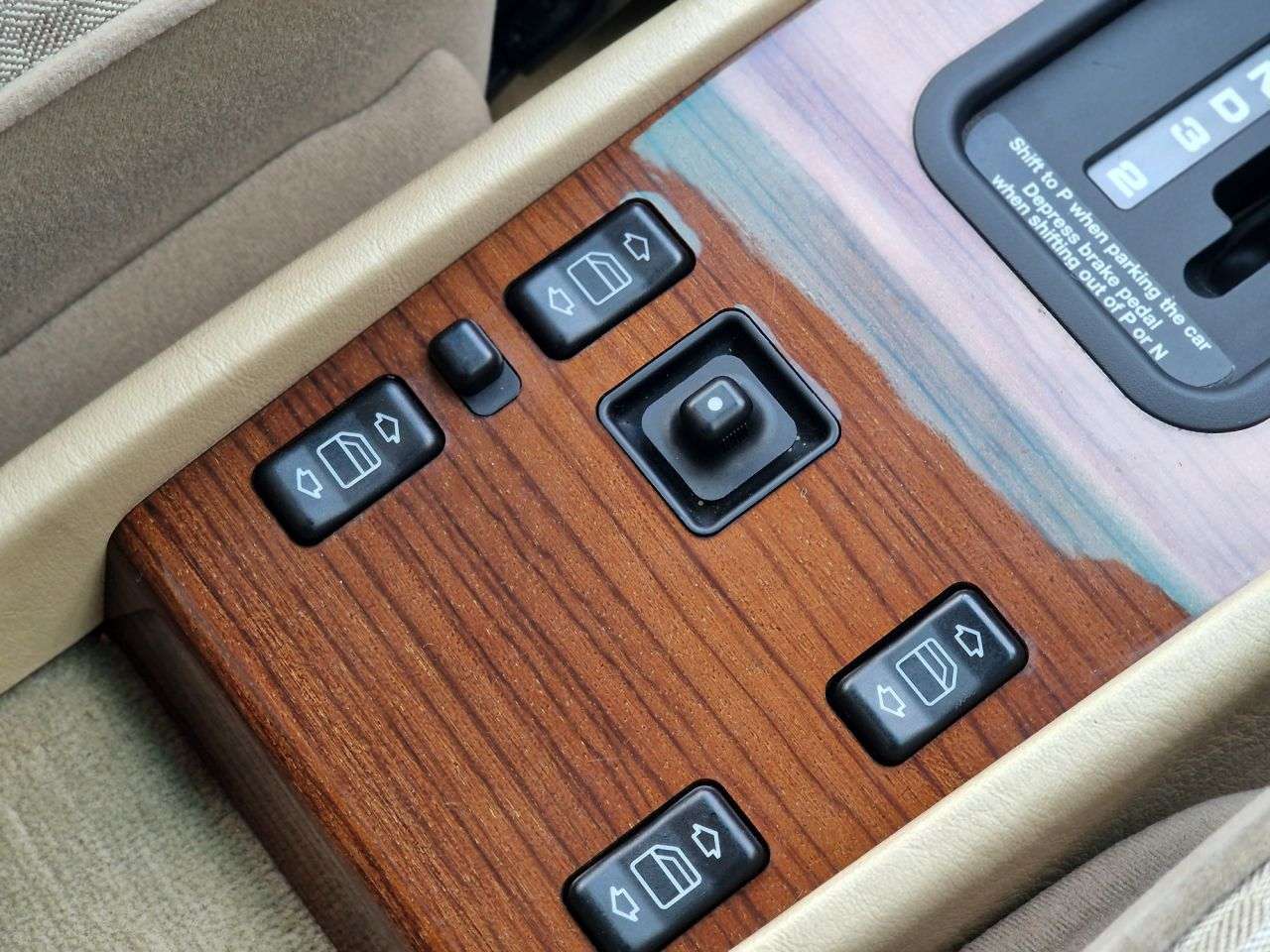 1990 MERCEDES-BENZ E-CLASS 1990 MERCEDES-BENZ E-CLASS