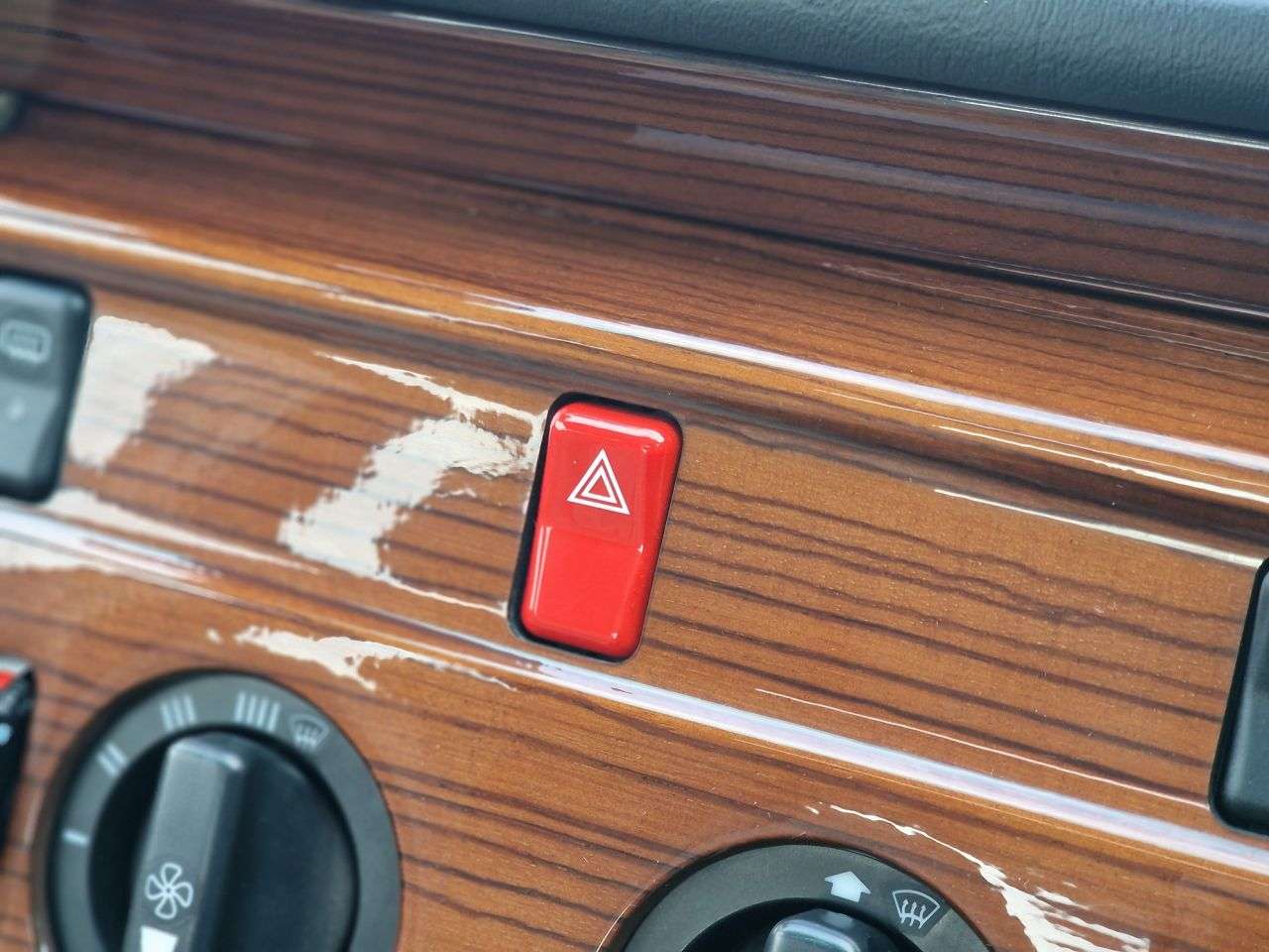 1990 MERCEDES-BENZ E-CLASS 1990 MERCEDES-BENZ E-CLASS