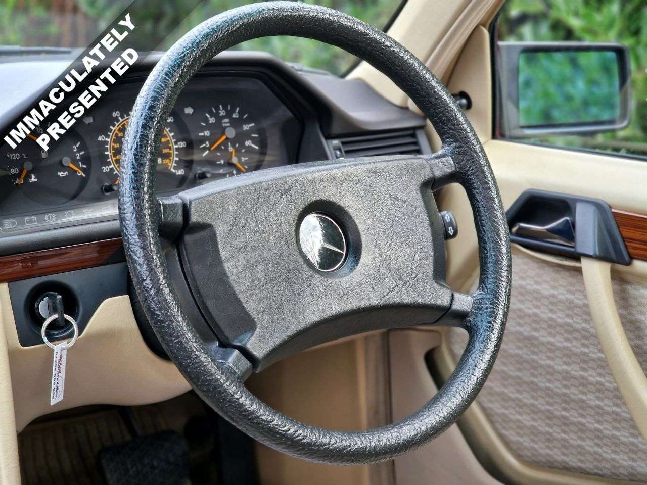 1990 MERCEDES-BENZ E-CLASS 1990 MERCEDES-BENZ E-CLASS