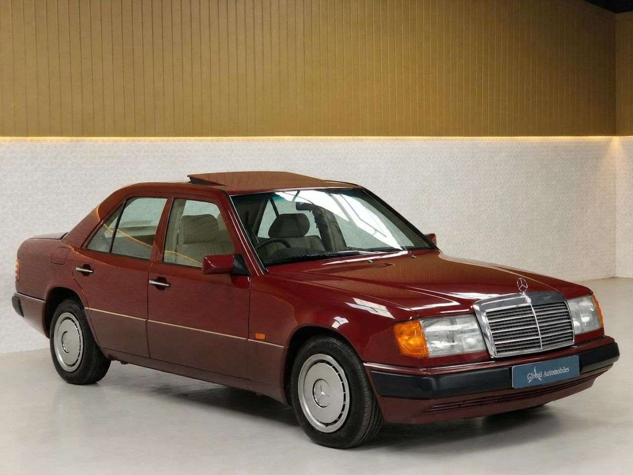 1990 MERCEDES-BENZ E-CLASS 1990 MERCEDES-BENZ E-CLASS