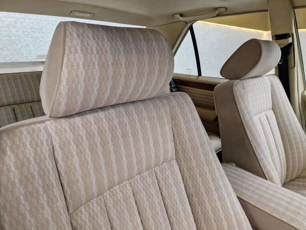 1990 MERCEDES-BENZ E-CLASS 1990 MERCEDES-BENZ E-CLASS