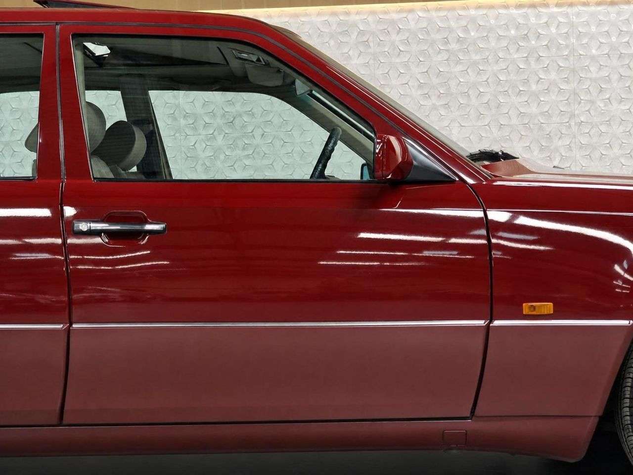 1990 MERCEDES-BENZ E-CLASS 1990 MERCEDES-BENZ E-CLASS