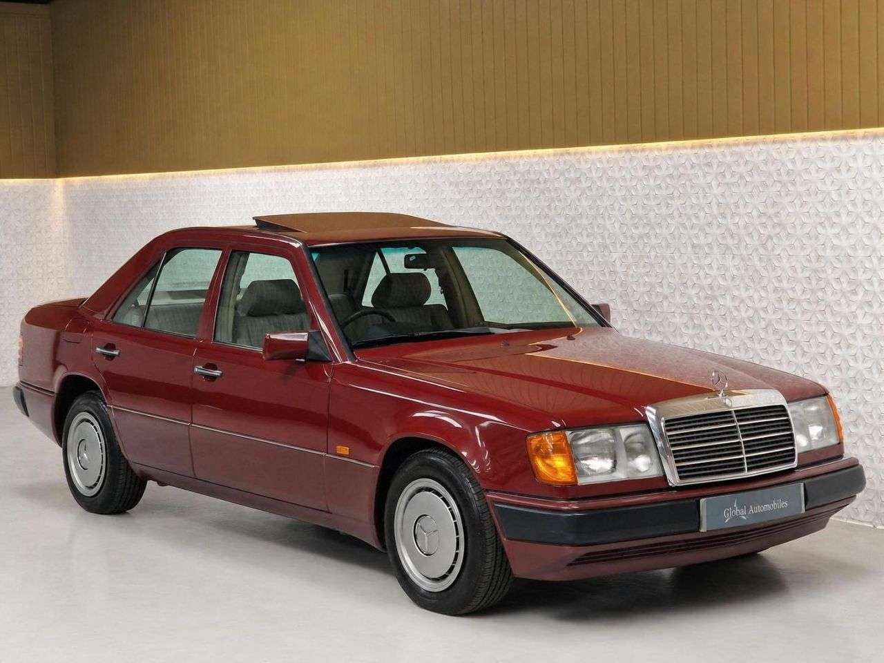 1990 MERCEDES-BENZ E-CLASS 1990 MERCEDES-BENZ E-CLASS