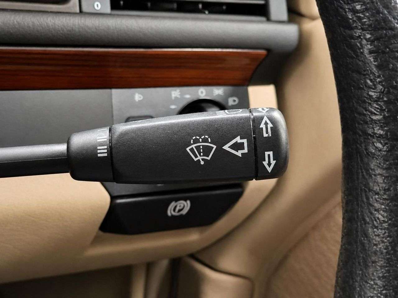 1990 MERCEDES-BENZ E-CLASS 1990 MERCEDES-BENZ E-CLASS