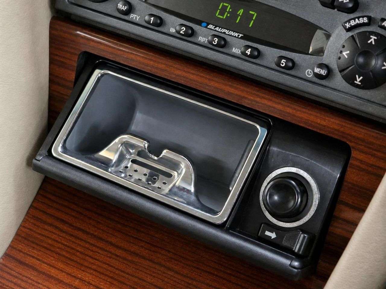 1990 MERCEDES-BENZ E-CLASS 1990 MERCEDES-BENZ E-CLASS