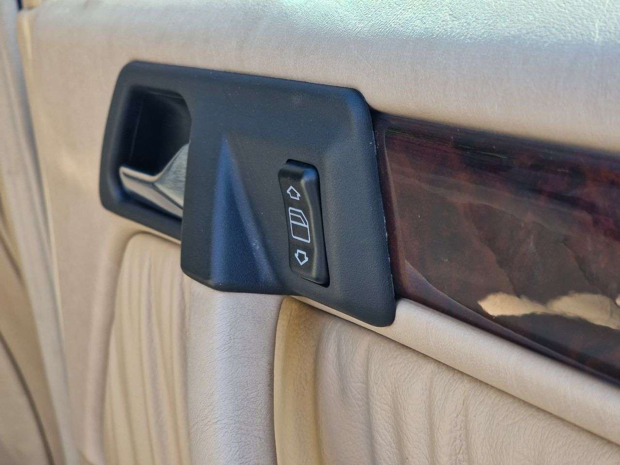 1994 MERCEDES-BENZ E-CLASS 1994 MERCEDES-BENZ E-CLASS