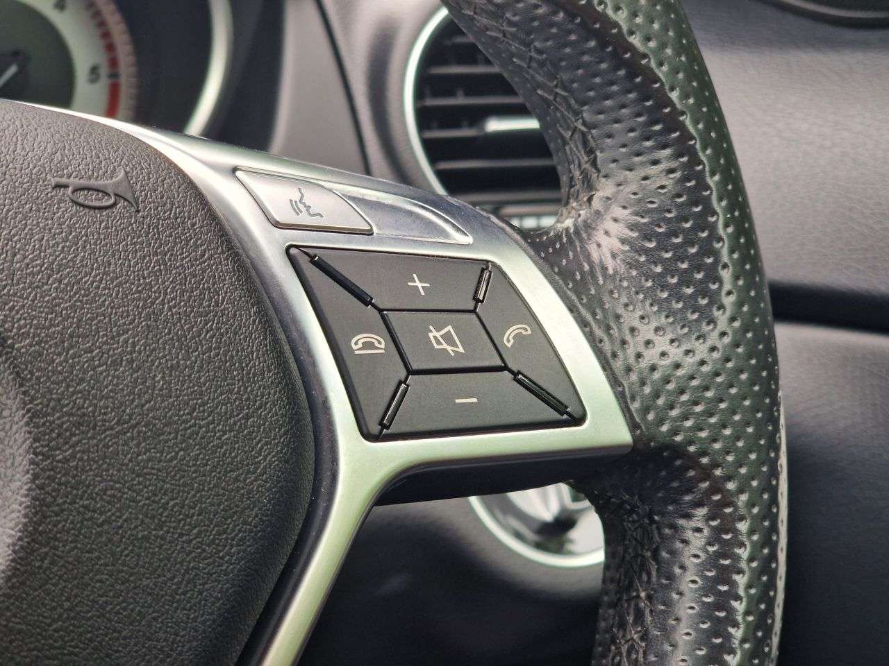 2015 MERCEDES-BENZ C-CLASS 2015 MERCEDES-BENZ C-CLASS