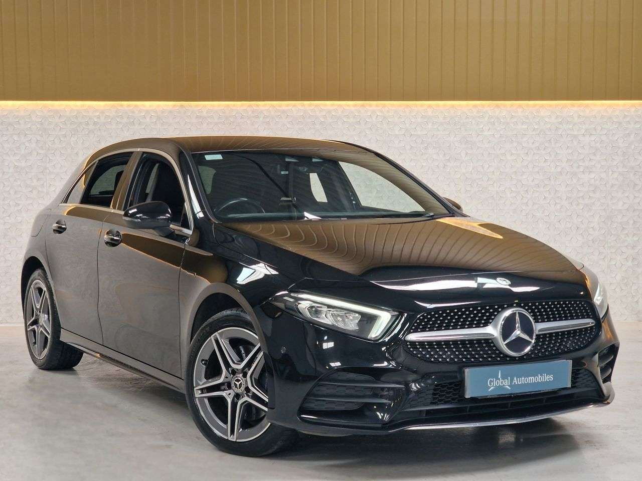 A 2021 MERCEDES-BENZ A-CLASS 1.3 A250e 15.6kWh AMG Line (Premium 2) Hatchback 5dr Petrol Plug-in Hybrid A 2021 MERCEDES-BENZ A-CLASS 1.3 A250e 15.6kWh AMG Line (Premium 2) Hatchback 5dr Petrol Plug-in Hybrid