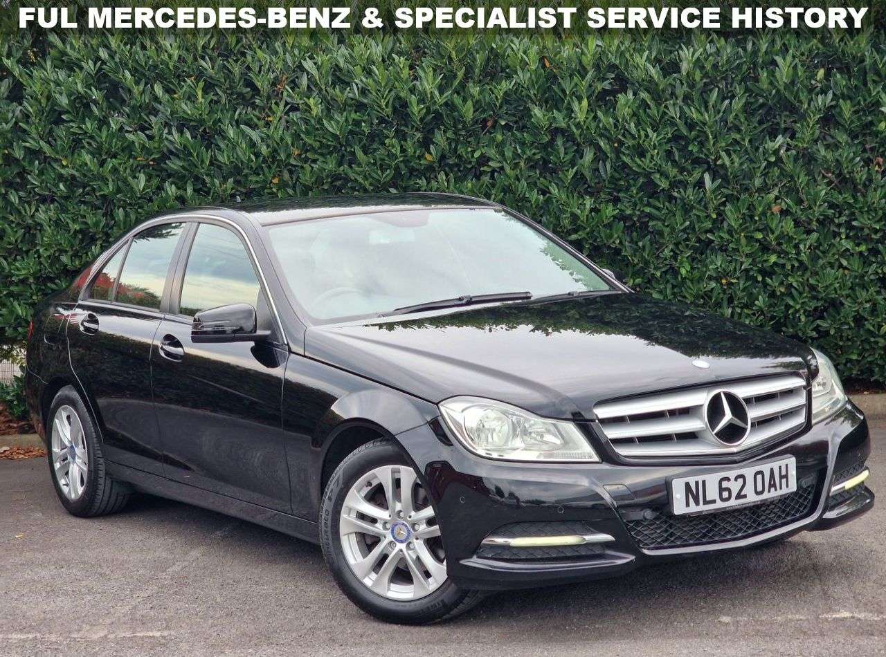 A 2012 MERCEDES-BENZ C-CLASS 1.6 C180 BlueEfficiency Executive SE Saloon 4dr Petrol Manual Euro 5 (s/s) A 2012 MERCEDES-BENZ C-CLASS 1.6 C180 BlueEfficiency Executive SE Saloon 4dr Petrol Manual Euro 5 (s/s)
