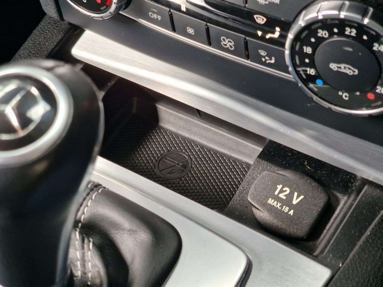 2015 MERCEDES-BENZ C-CLASS 2015 MERCEDES-BENZ C-CLASS