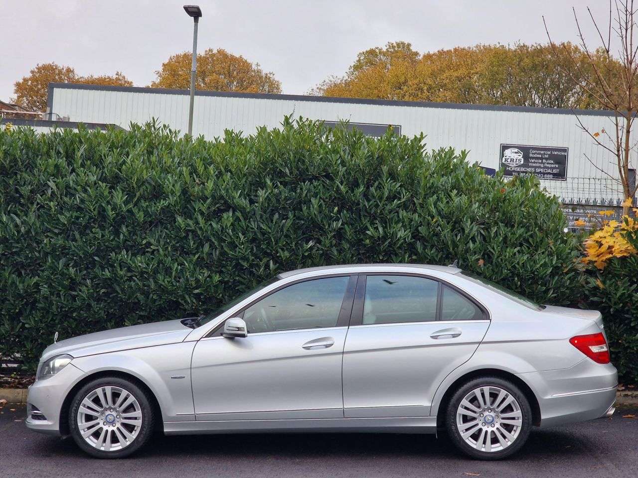 2011 MERCEDES-BENZ C-CLASS 2011 MERCEDES-BENZ C-CLASS