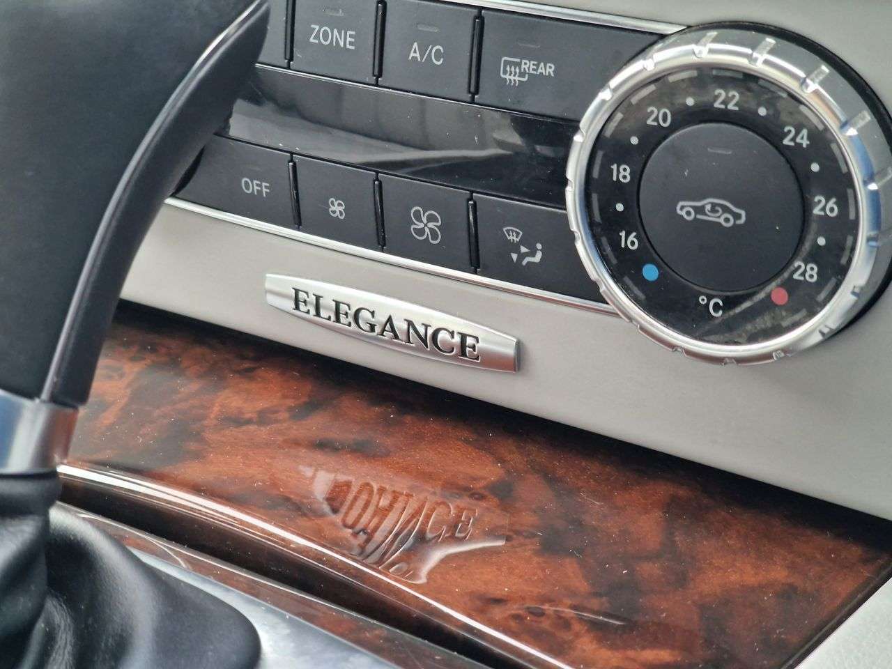 2011 MERCEDES-BENZ C-CLASS 2011 MERCEDES-BENZ C-CLASS