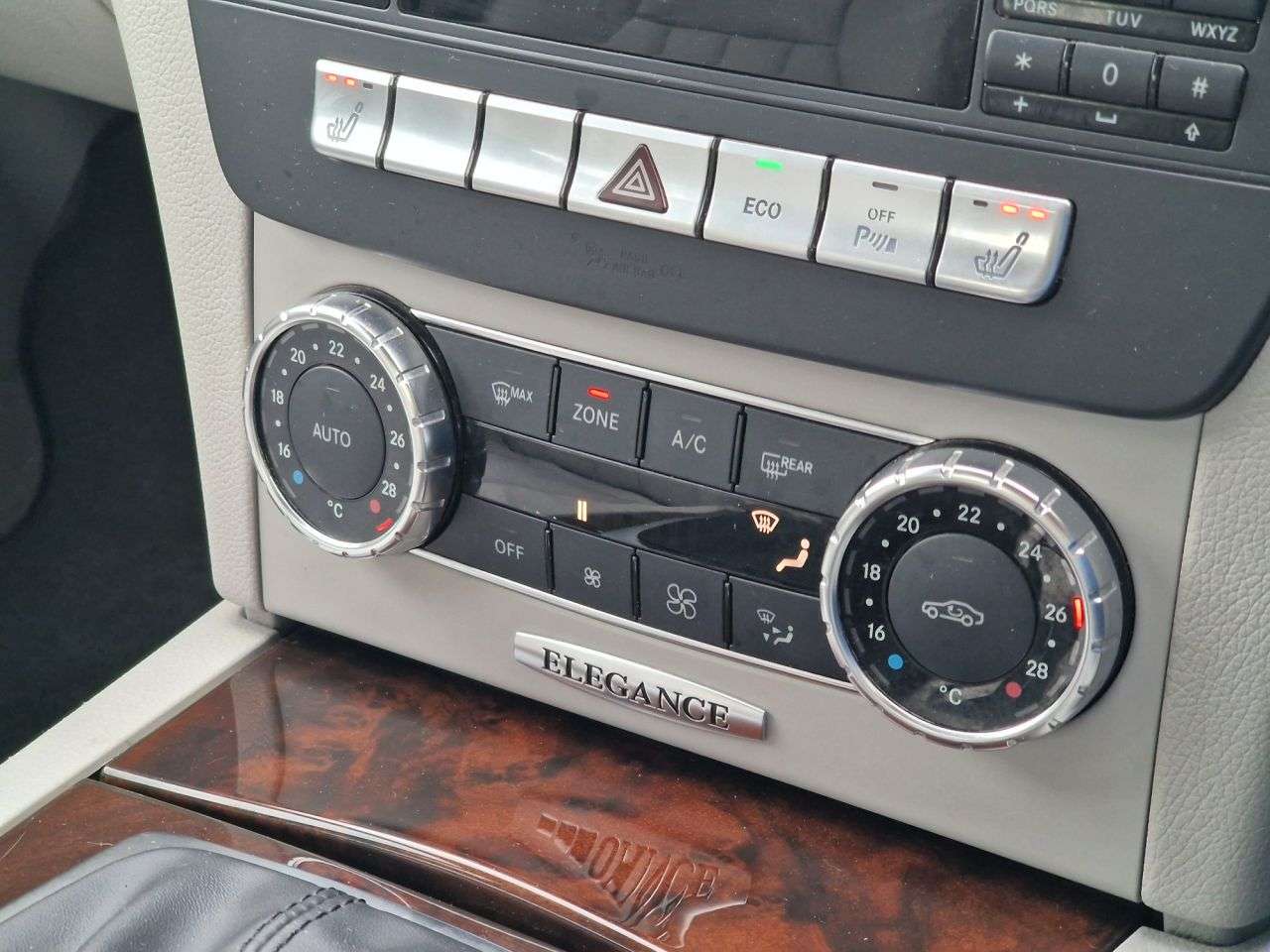 2011 MERCEDES-BENZ C-CLASS 2011 MERCEDES-BENZ C-CLASS