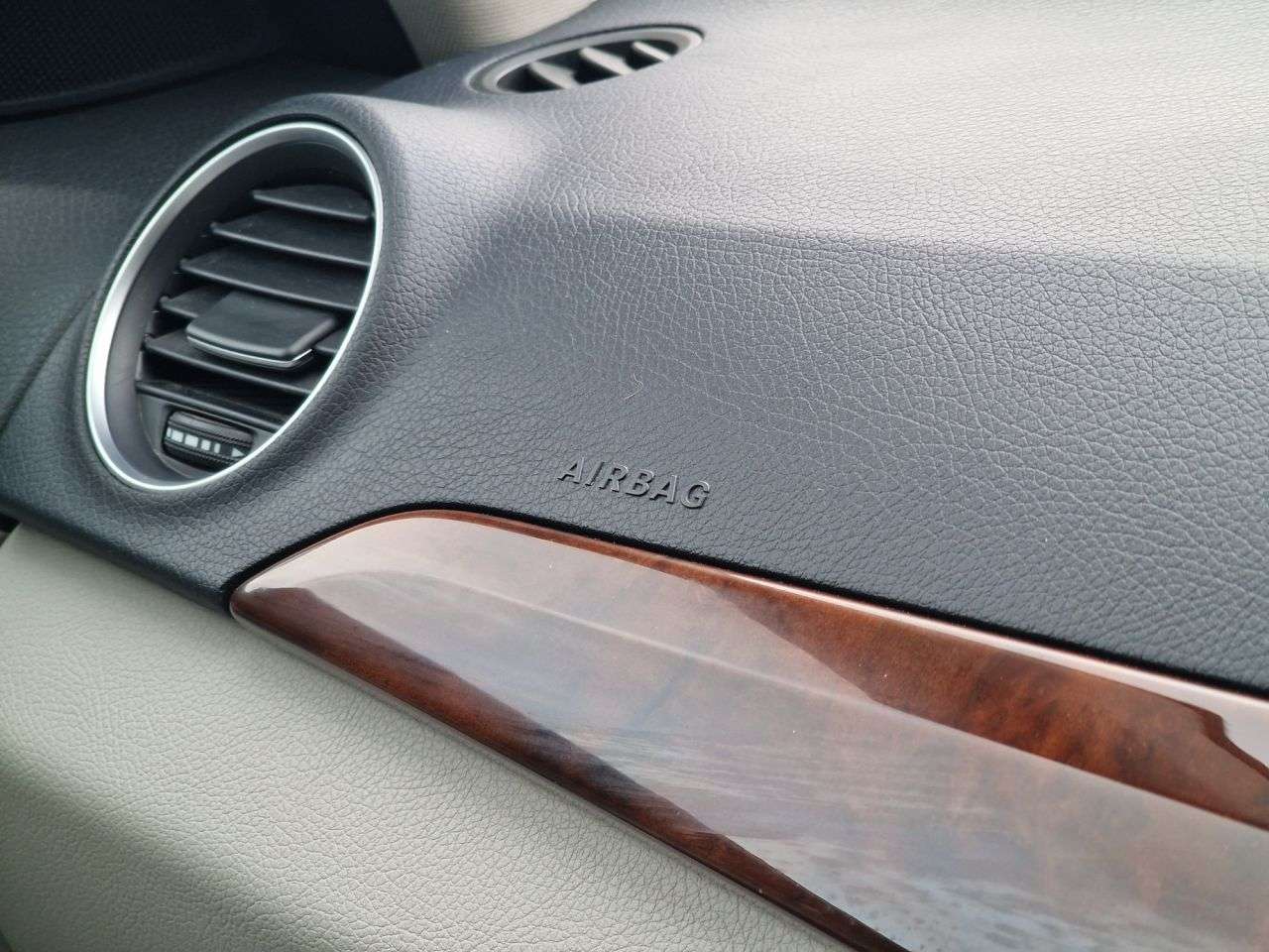 2011 MERCEDES-BENZ C-CLASS 2011 MERCEDES-BENZ C-CLASS