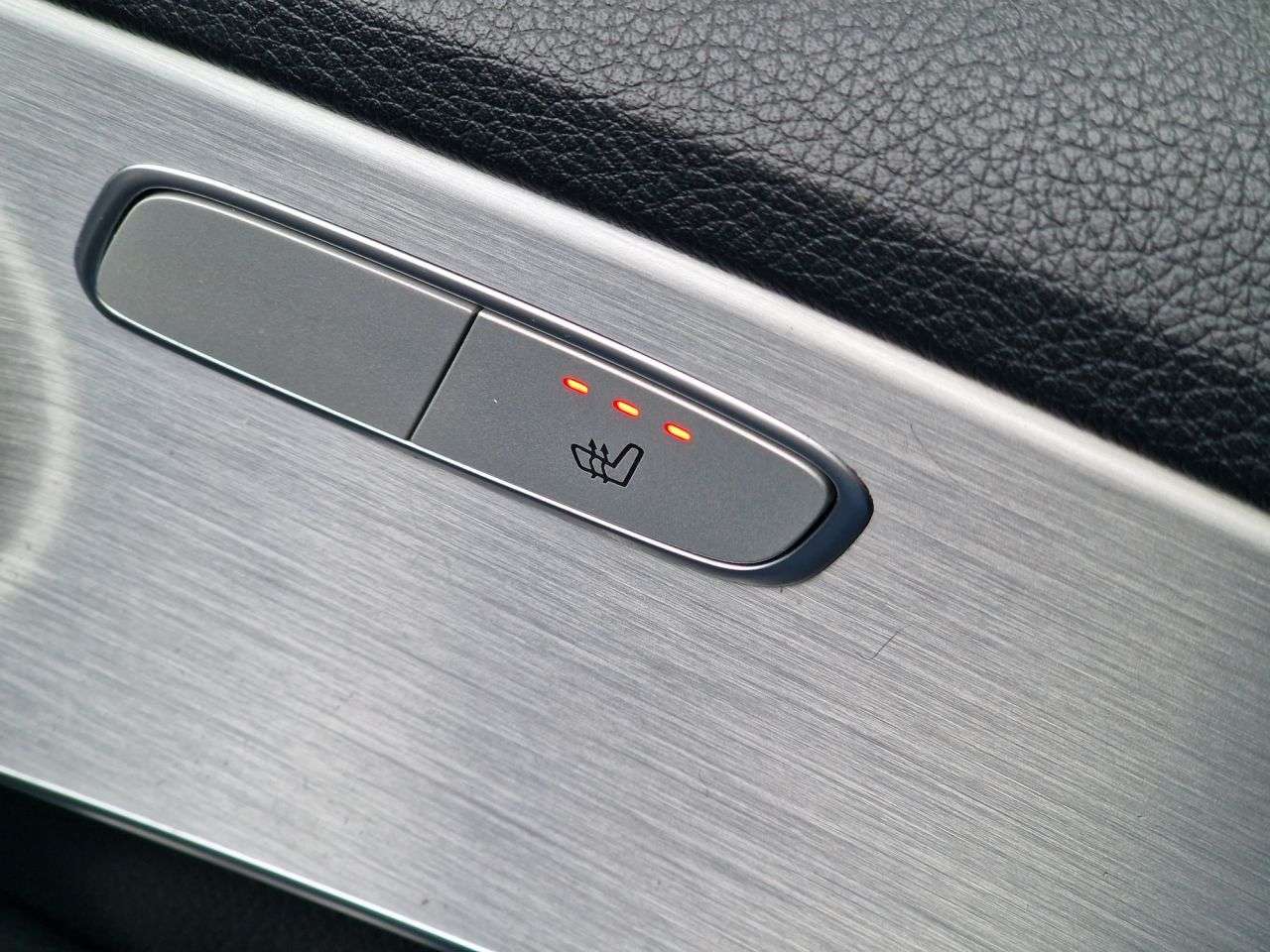 2016 MERCEDES-BENZ C-CLASS 2016 MERCEDES-BENZ C-CLASS