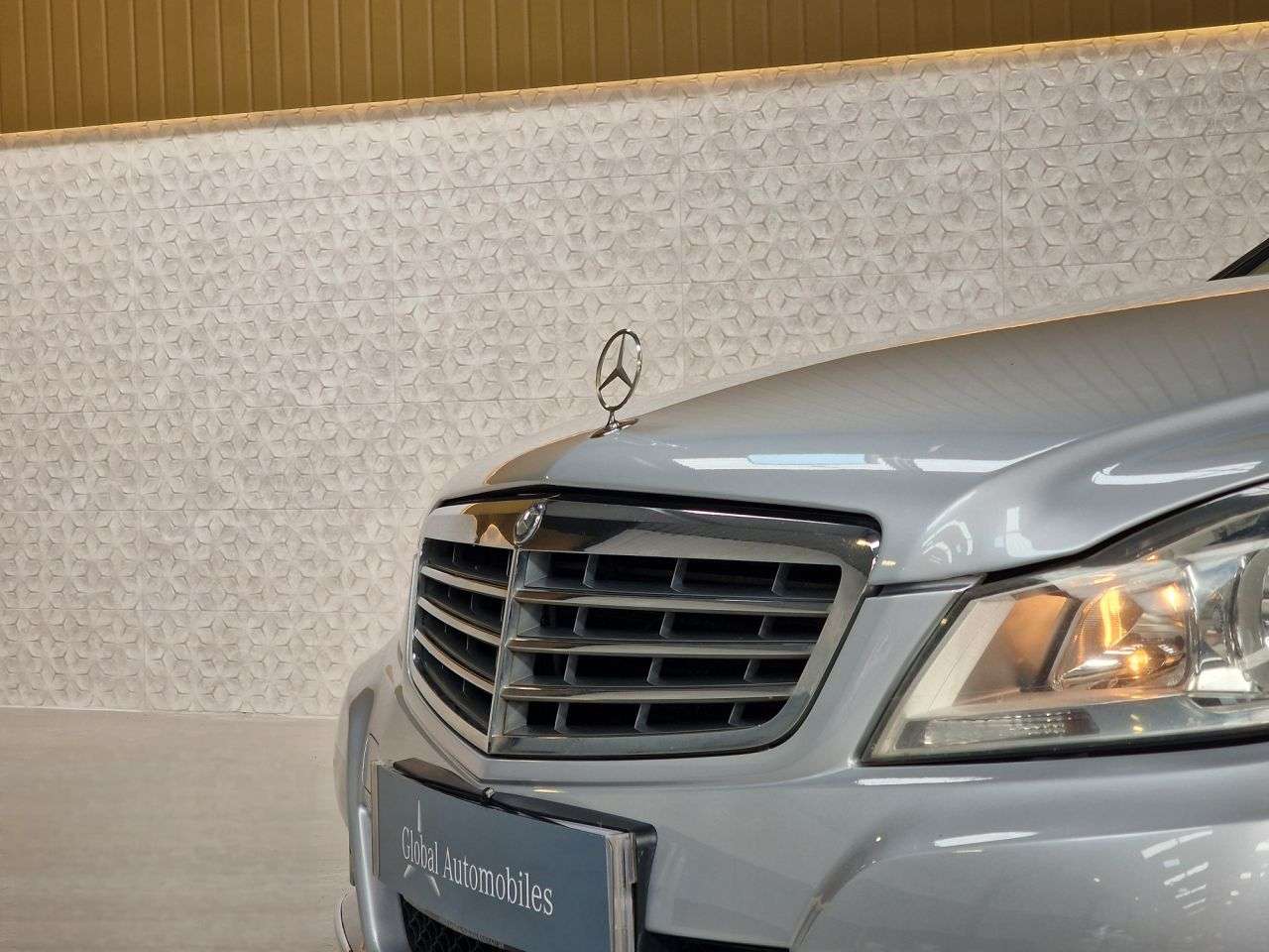 2011 MERCEDES-BENZ C-CLASS 2011 MERCEDES-BENZ C-CLASS