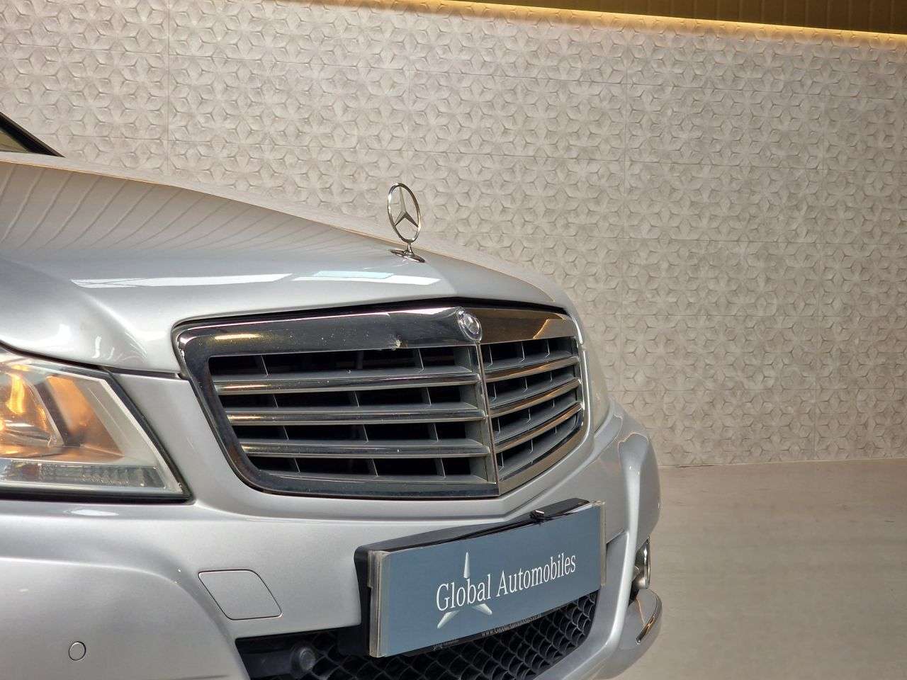 2011 MERCEDES-BENZ C-CLASS 2011 MERCEDES-BENZ C-CLASS