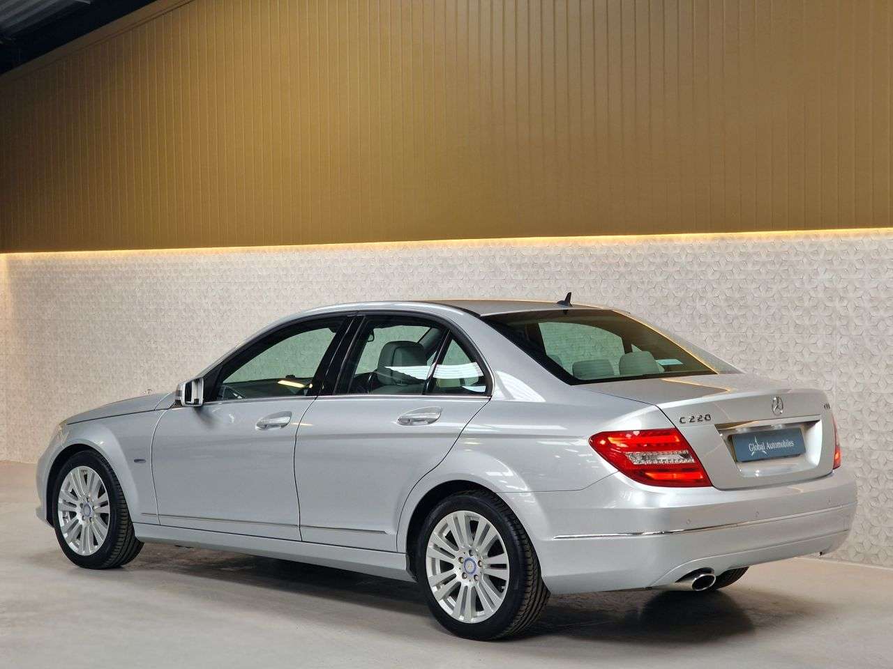 2011 MERCEDES-BENZ C-CLASS 2011 MERCEDES-BENZ C-CLASS