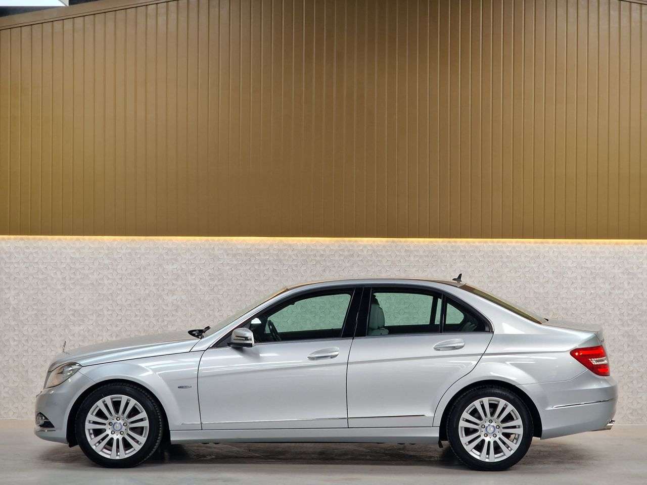 2011 MERCEDES-BENZ C-CLASS 2011 MERCEDES-BENZ C-CLASS